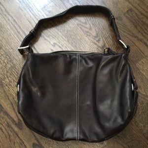Perlina soft leather handbag